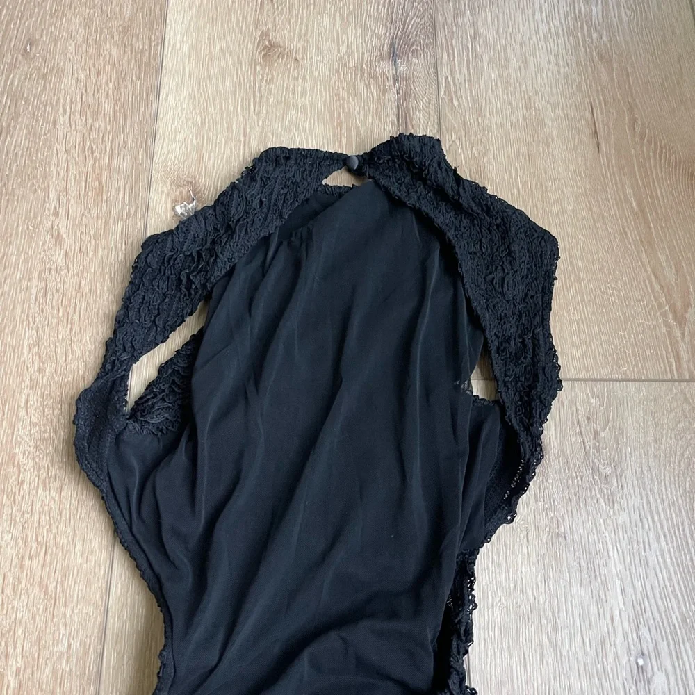 Babyboo Stretchy Black Midi Dress - Picture 4 of 8